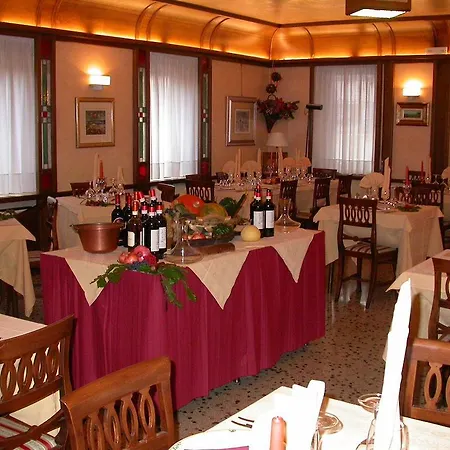 Hotel Alpi - 2*