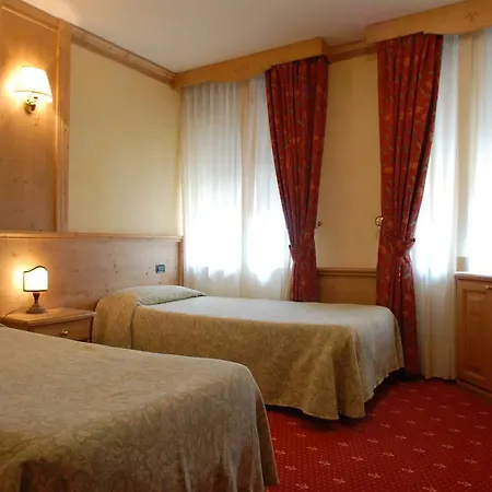Alpi - Hotel 2*