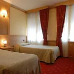 Alpi - Hotel 2*