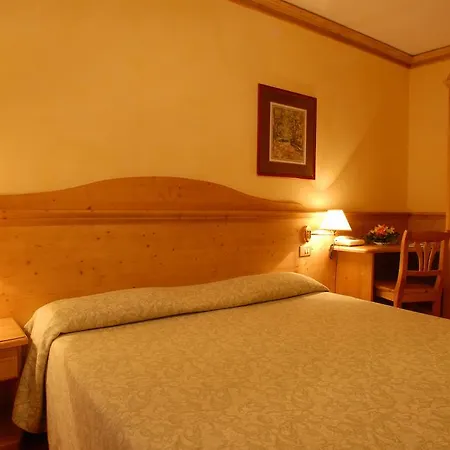 Alpi - Szálloda